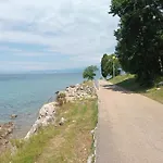 아파트 Rosuje 니바이스