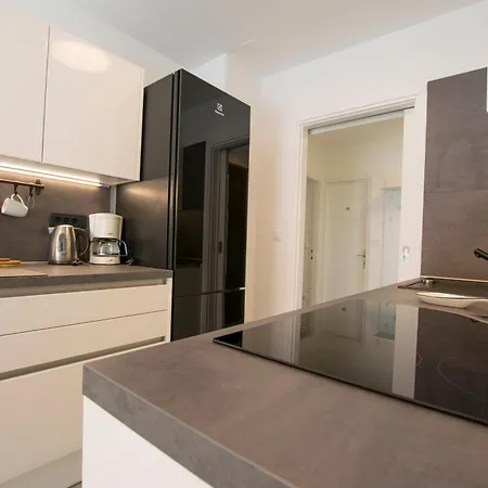 Rosuje Apartment Njivice