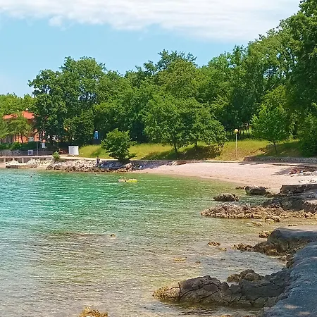 Rosuje Apartment Njivice